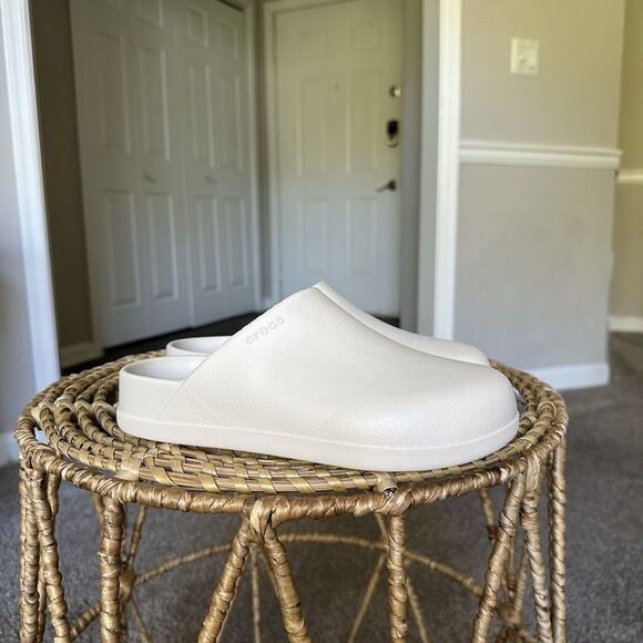 CROCS Dylan Clogs Slip On Slides Size Men’s 6 Women’s 8 Stucco Shoes Sandals - Picture 1 of 12